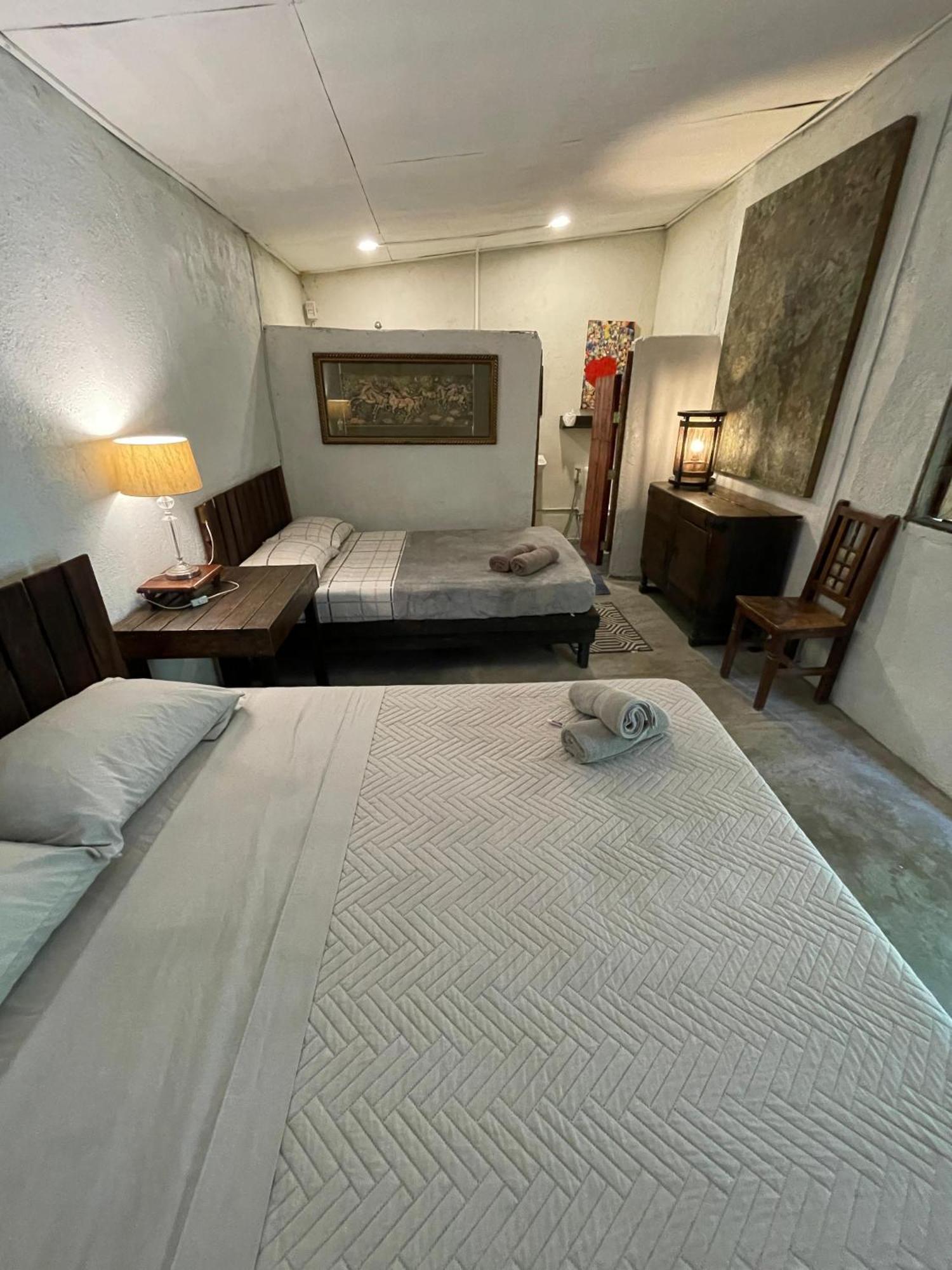 Marius B&B & Hostel Silang Dış mekan fotoğraf