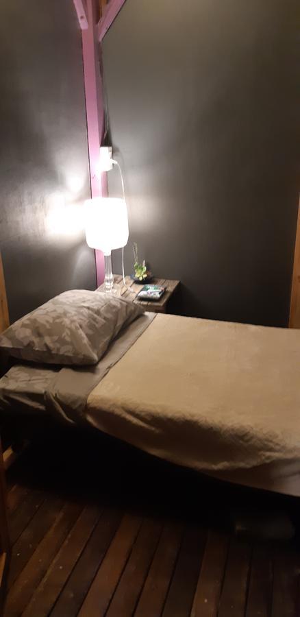 Marius B&B & Hostel Silang Dış mekan fotoğraf